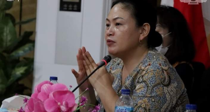 Komisioner KPU Sulut Yessy Momongan