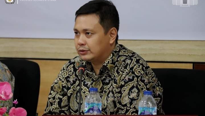 Ketua KPU Sulut Ardiles Mewoh