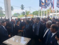 Resmikan Kantor DPW Nasdem Sulut, Surya Paloh Angkat Jempol Buat Felly Runtuwene